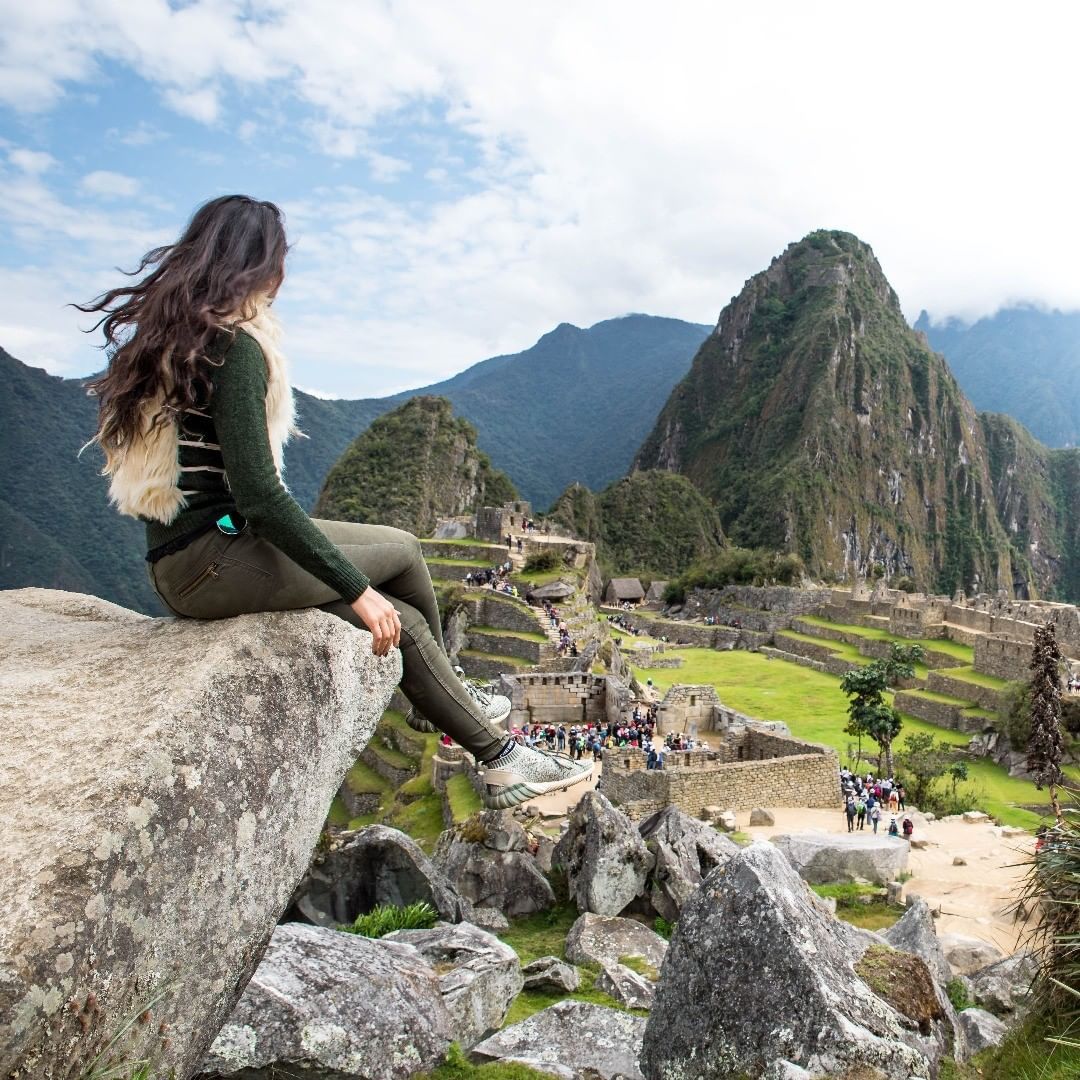 Machu Picchu citadel guided tour showing the iconic archaeological ruins